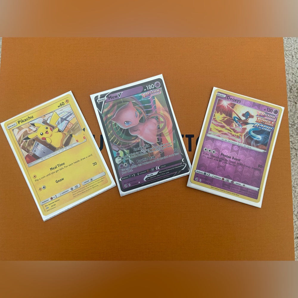 Pokémon Cards - Picture 4 of 4